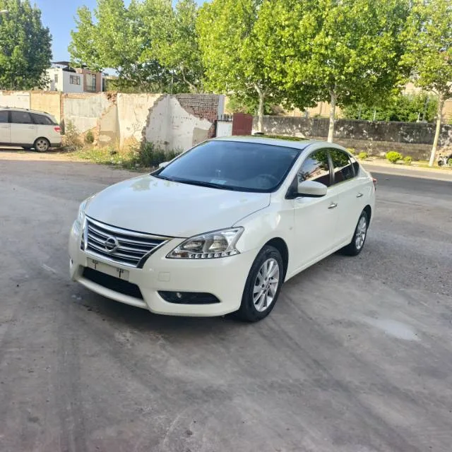 Nissan Sylphy 2014 1.6XV CVT Premium Edition