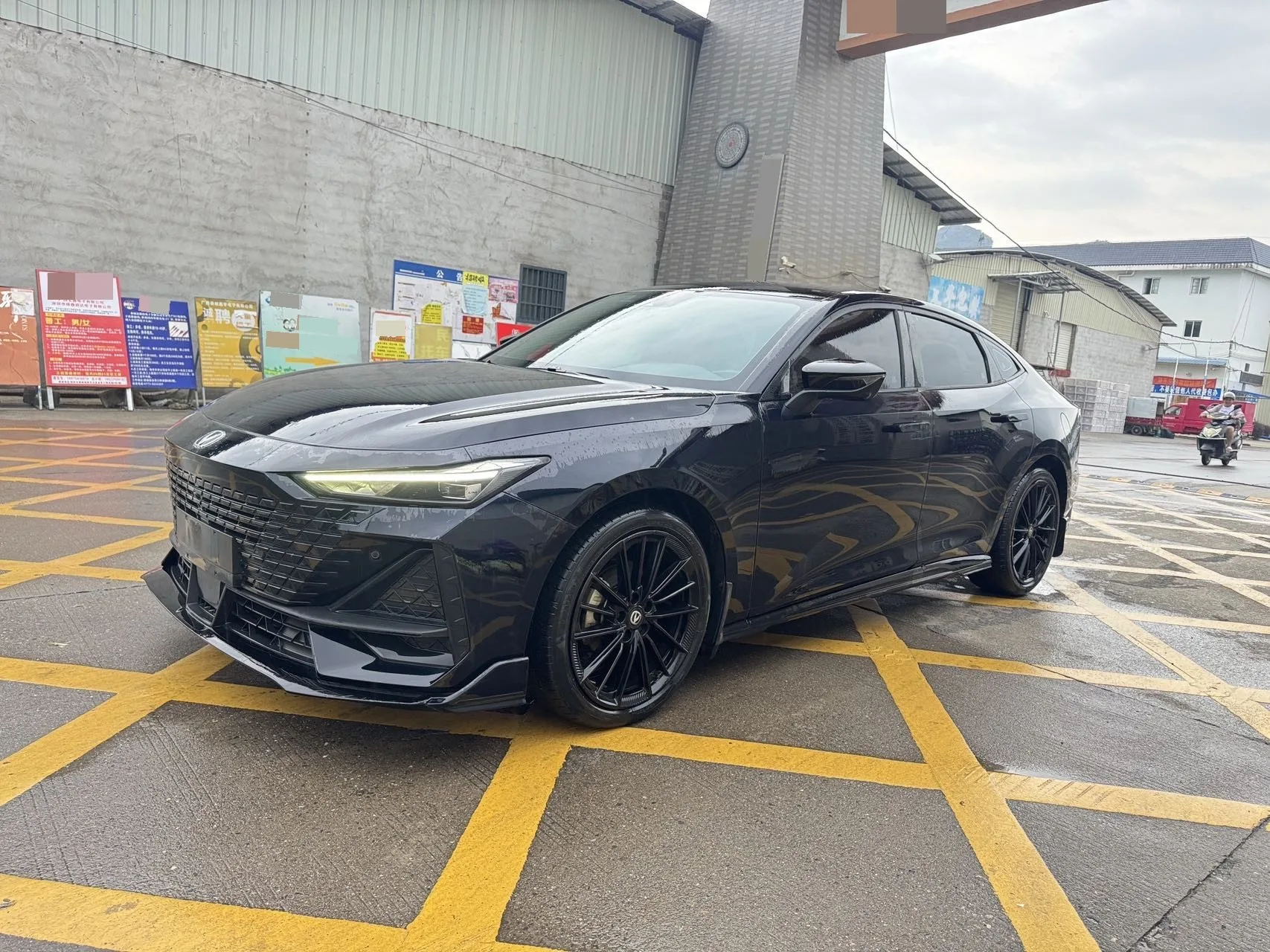 Changan 2023 UNI-V 1.5T Sport Edition Automatic