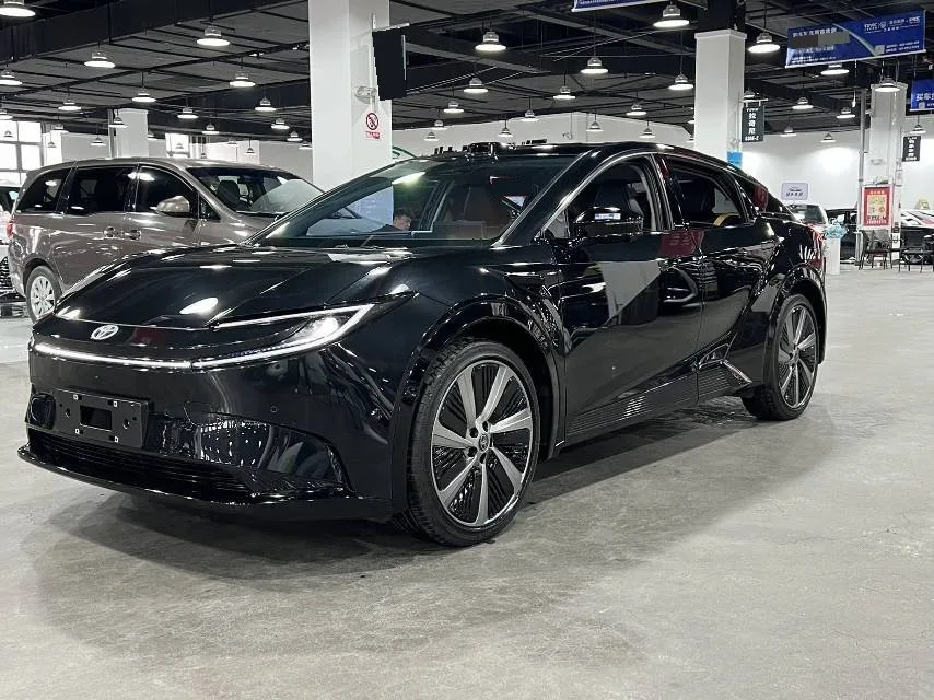 Toyota 2025 bZ5 550 JOY Automatic