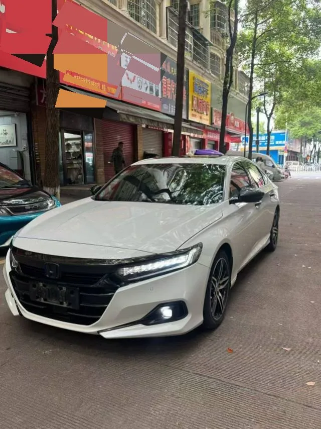 2022 Honda Accord Hybrid 2.0L Phantom Night Edition