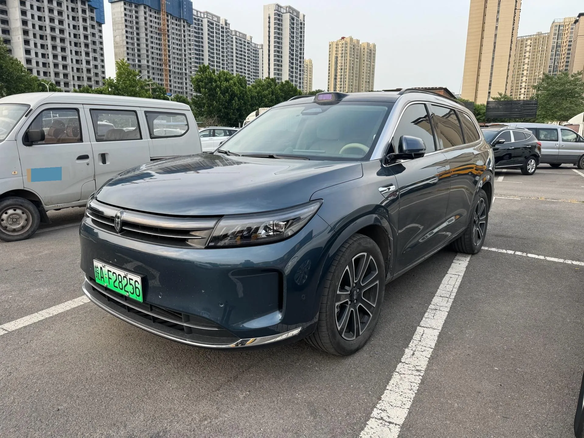 AITO 2024 Model M7 Intelligent Driving 4WD Ultra Edition 5-seater Automatic
