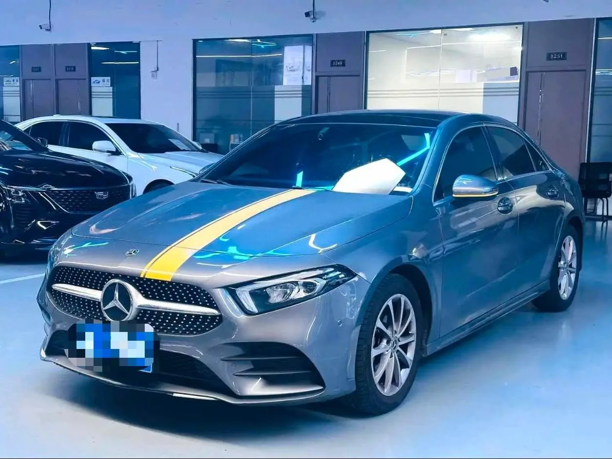 Mercedes-Benz A-Class 2020 Facelift A 200 L Sport Sedan Fashion Model