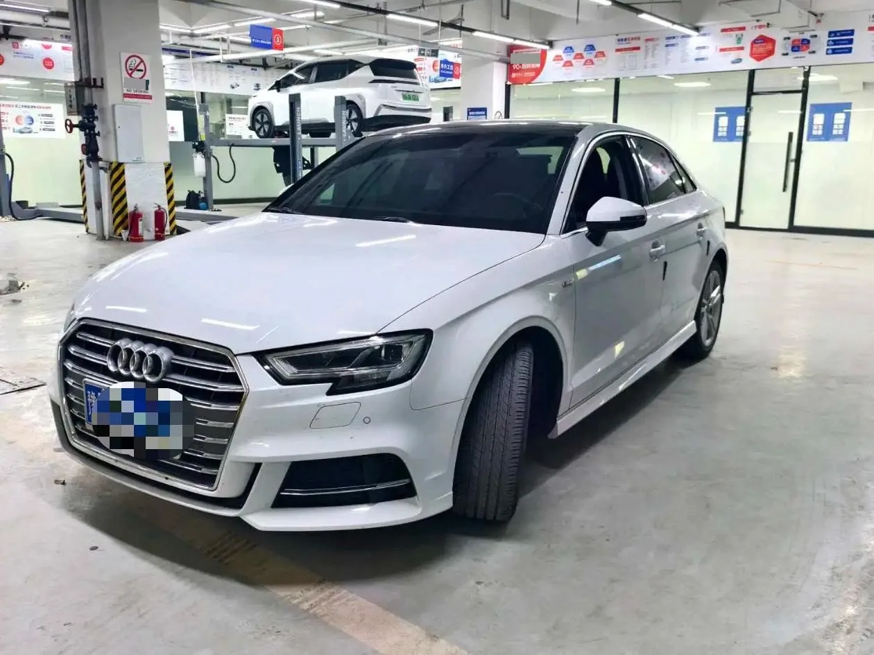 Audi A3 2020 Limousine 35 TFSI Fashion Edition (National V Emission Standard)