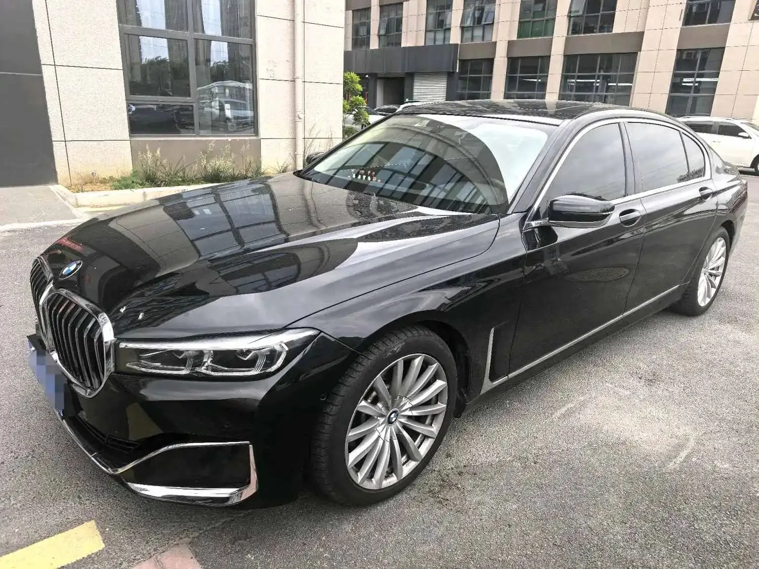 2021 BMW 7 Series 730Li Luxury Line