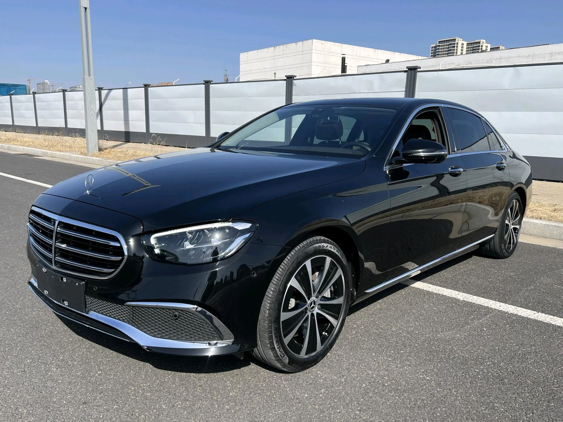 Mercedes-Benz E-Class PHEV 2022 E 350 e L Plug-in Hybrid Sedan