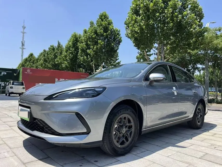Seal 05 DM-i 2026 Model DM-i 128KM Luxury
