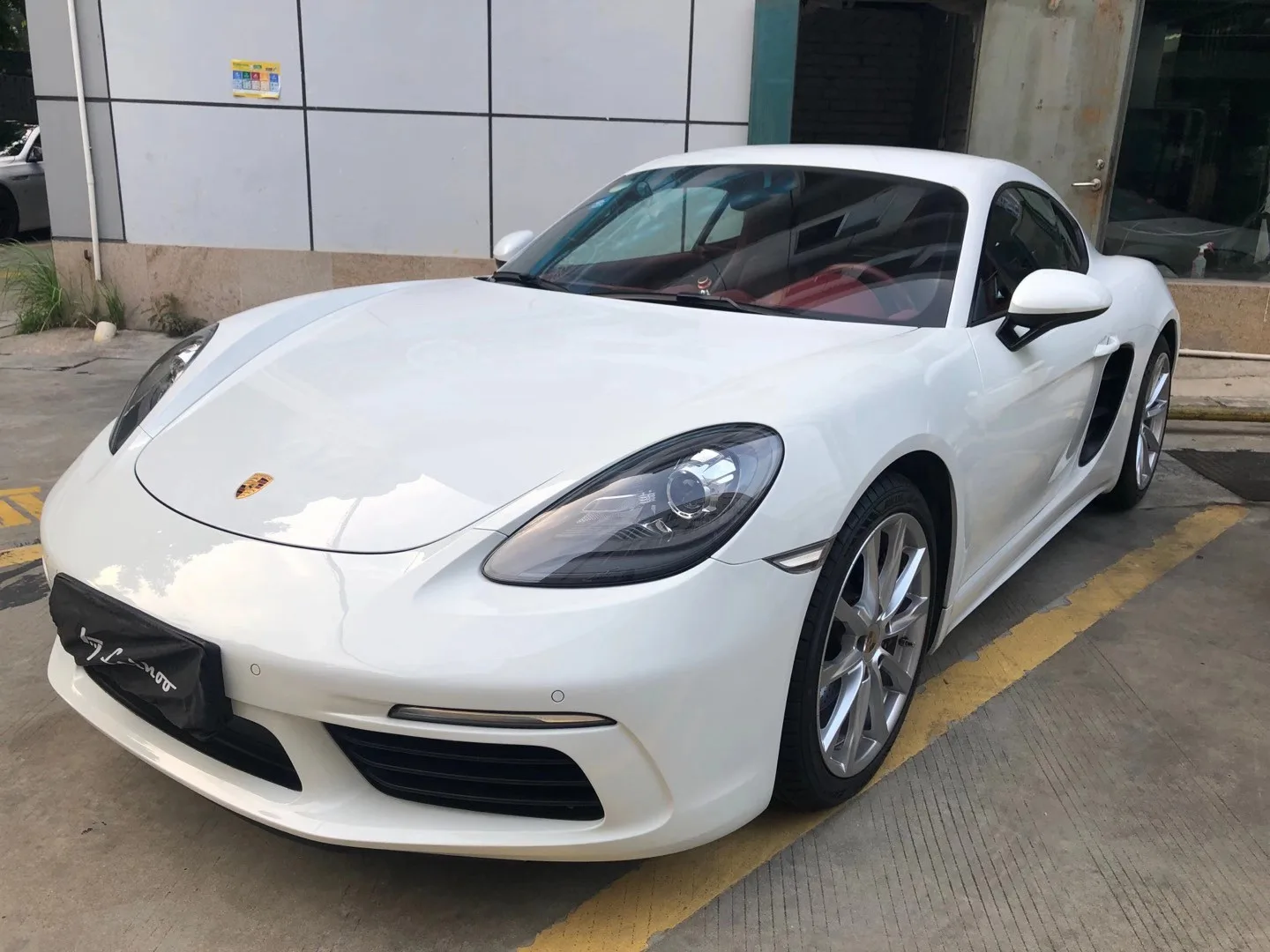 2018 Porsche 718 Cayman 2.0T