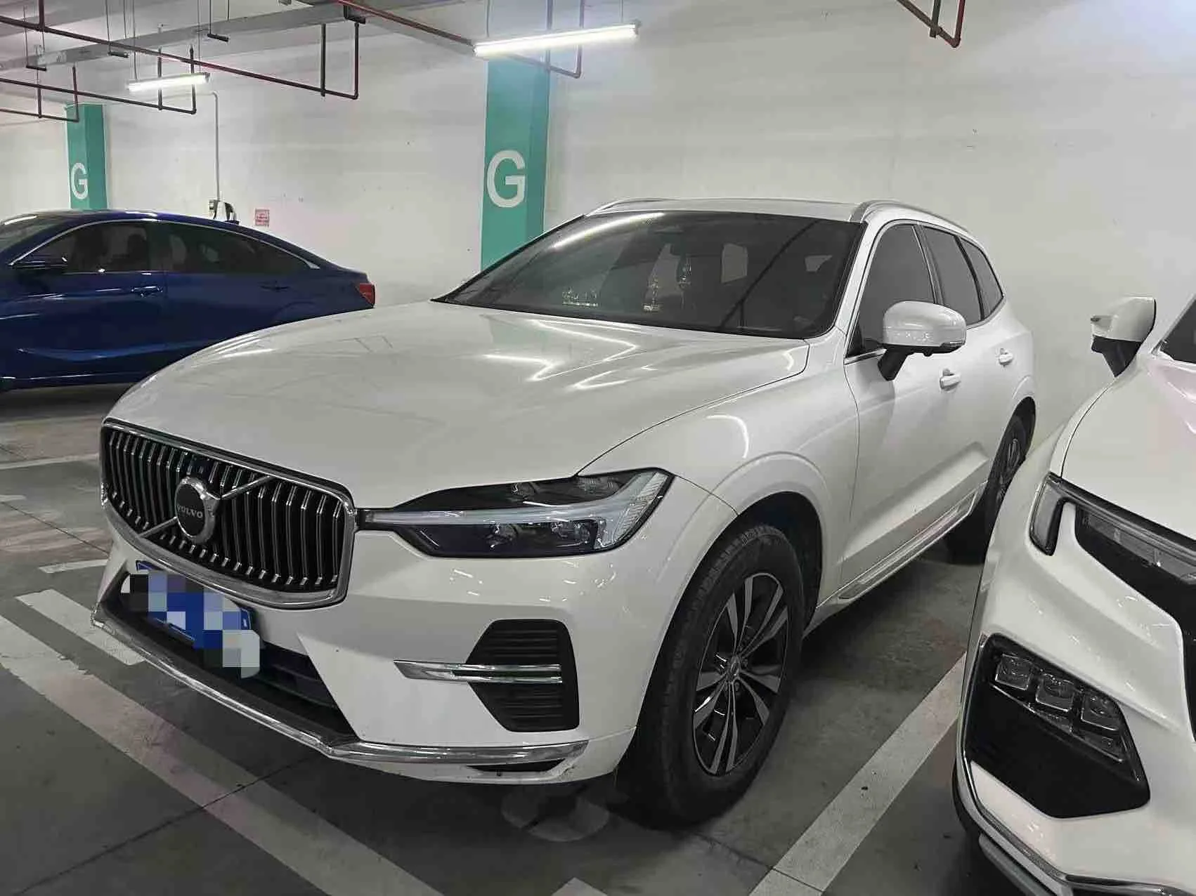 2025 Volvo XC60 B5 AWD Smart Comfort Luxury Edition