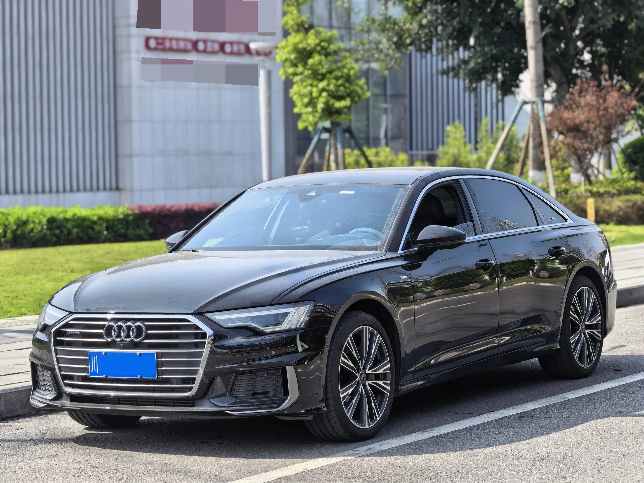 2022 Audi A6L 45 TFSI quattro Sport Edition