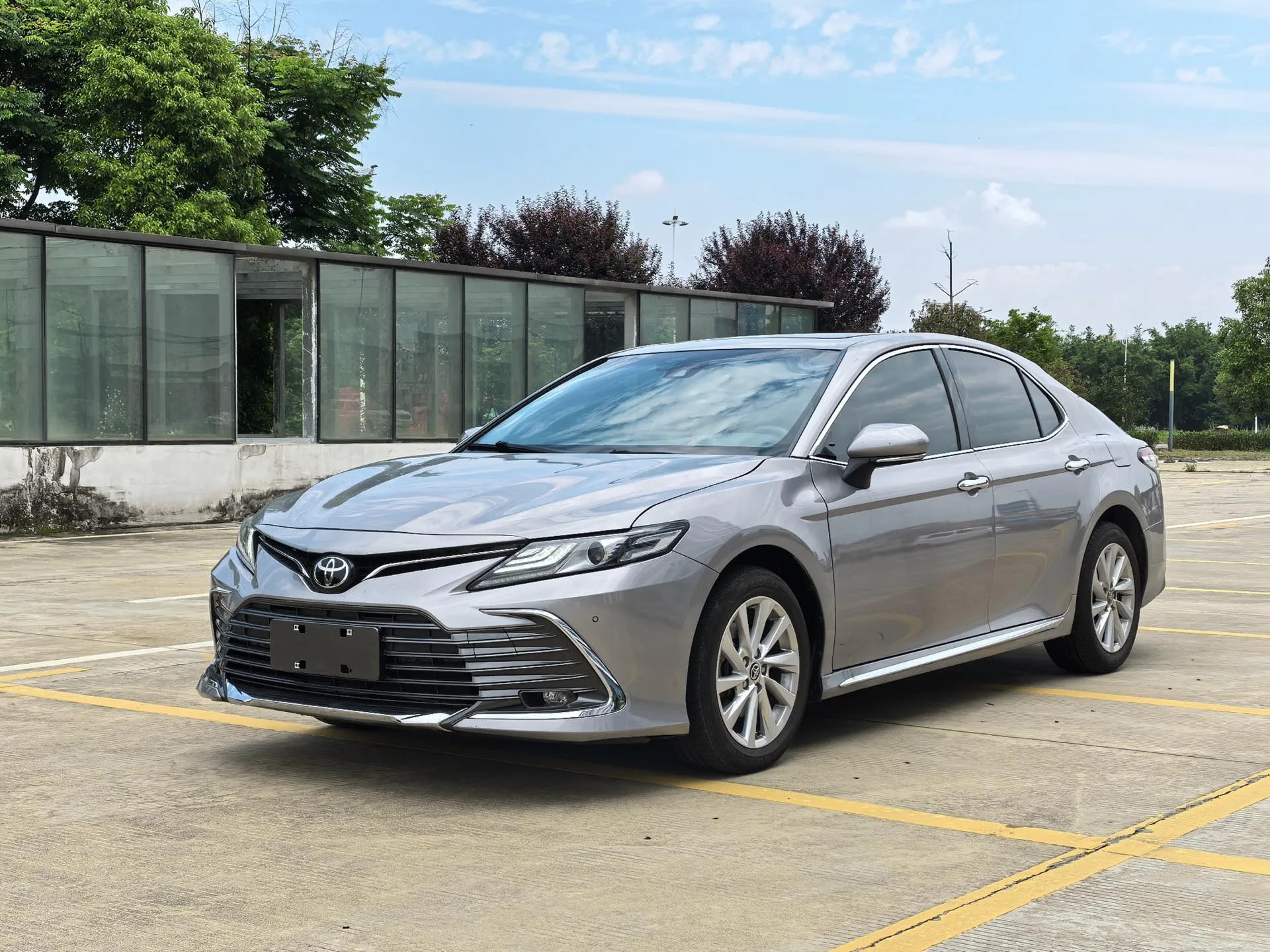 2023 Toyota Camry 2.0G CVT Luxury Edition (Automatic)