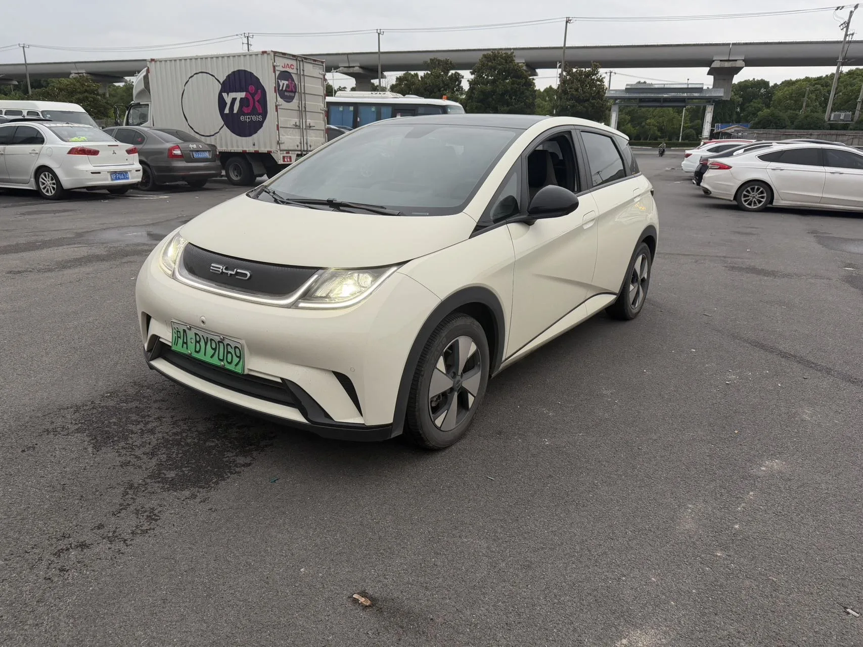BYD 2023 Dolphin 420km Fashion Edition Automatic