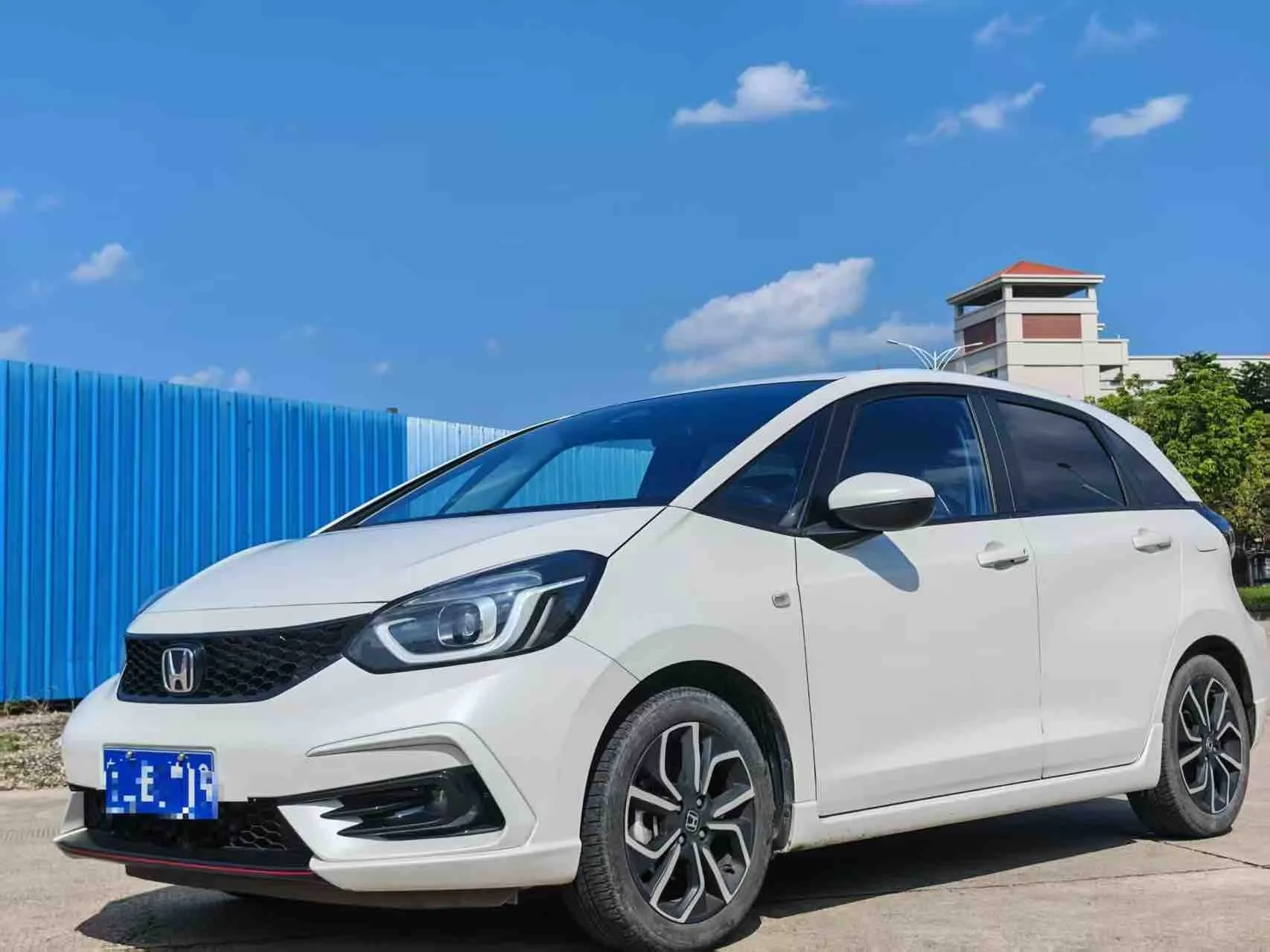 LIFE 2021 1.5L CVT SPO-SS Dynamic Edition