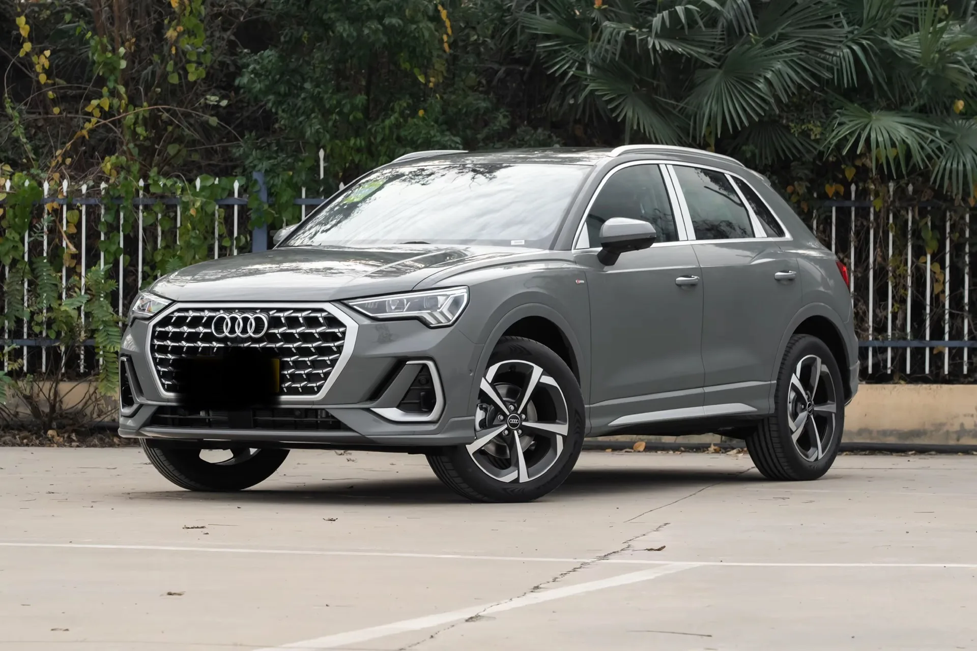 Audi Q3 2022 35 TFSI Fashion Dynamic Edition