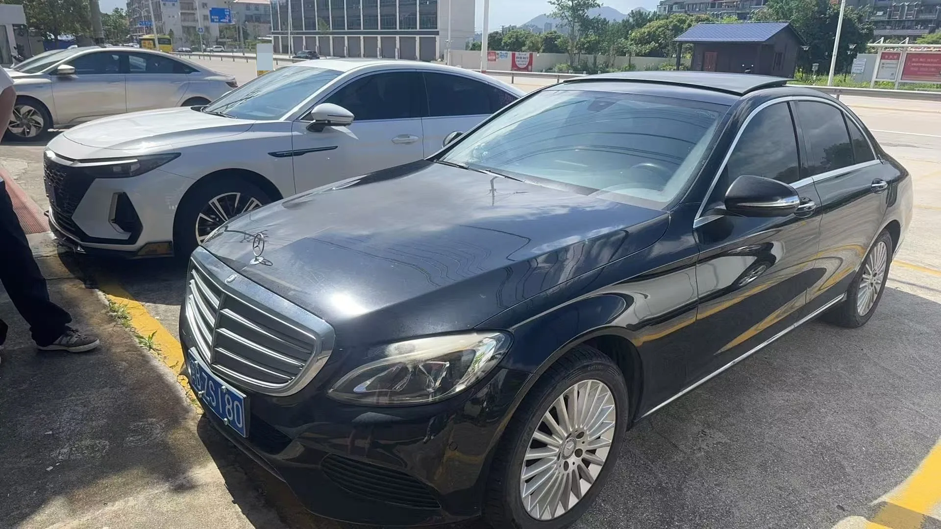 Mercedes-Benz C-Class 2015 Facelift C 200 L