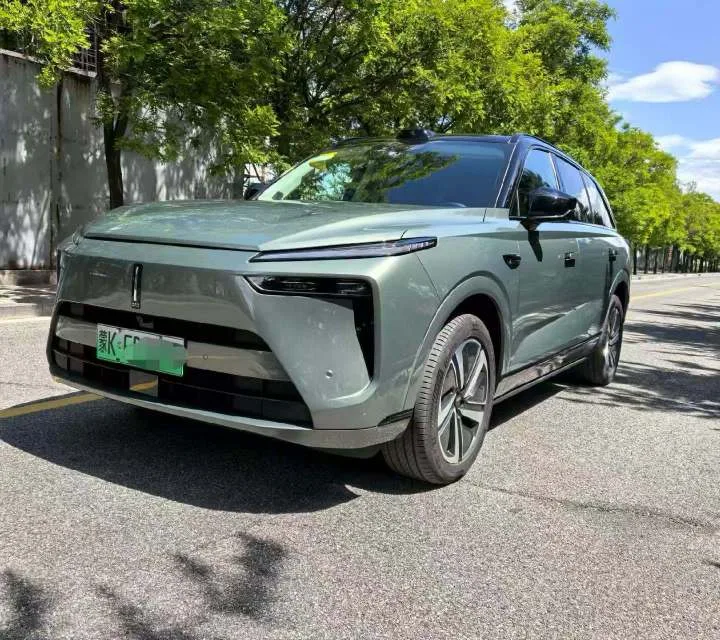 WEY 2025 Blue Mountain DHT 1.5T 4WD Intelligent Driving Ultra Automatic