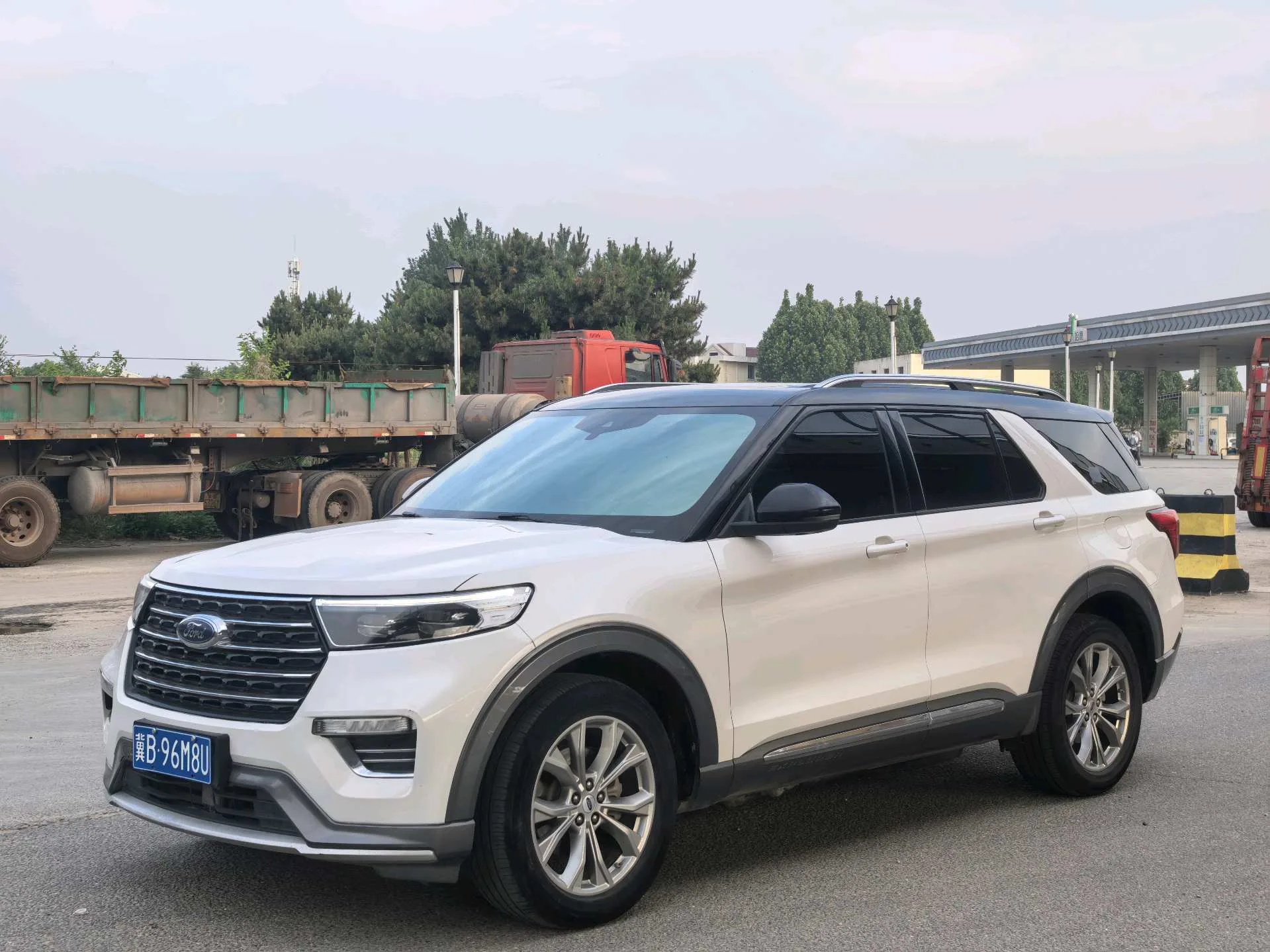 2020 Explorer EcoBoost 285 AWD Titanium 6-Seater