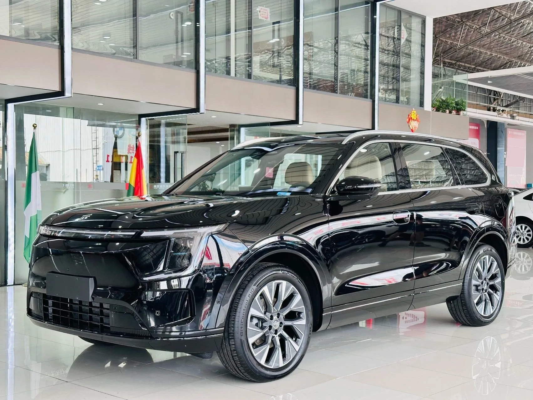 Jietu 2025 ShanHai L7 PLUS 1.5T 220 km Flagship Edition 7-Seater Automatic Transmission