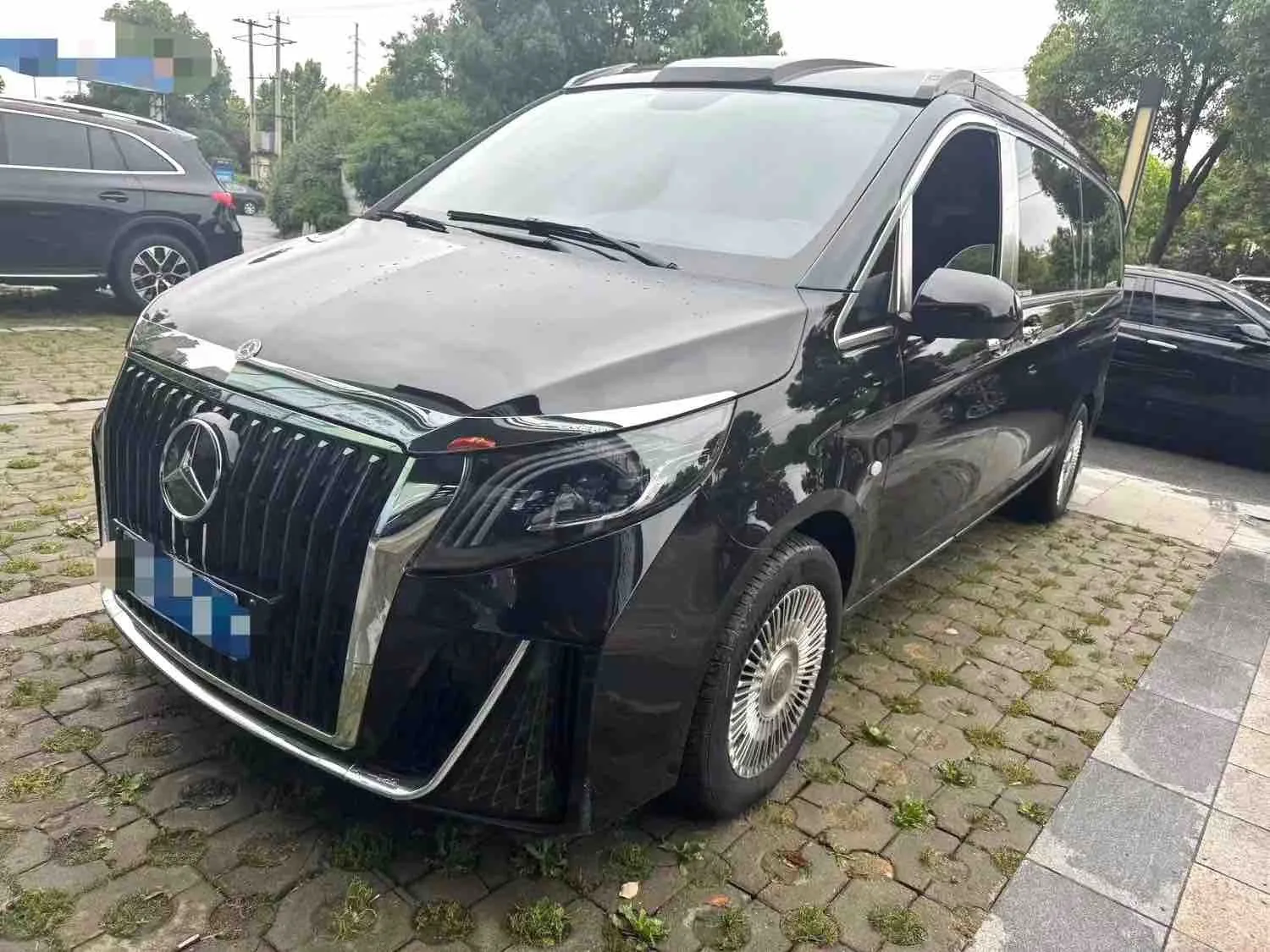 Mercedes-Benz 2023 Vito 2.0T Business Edition 7-seater Automatic