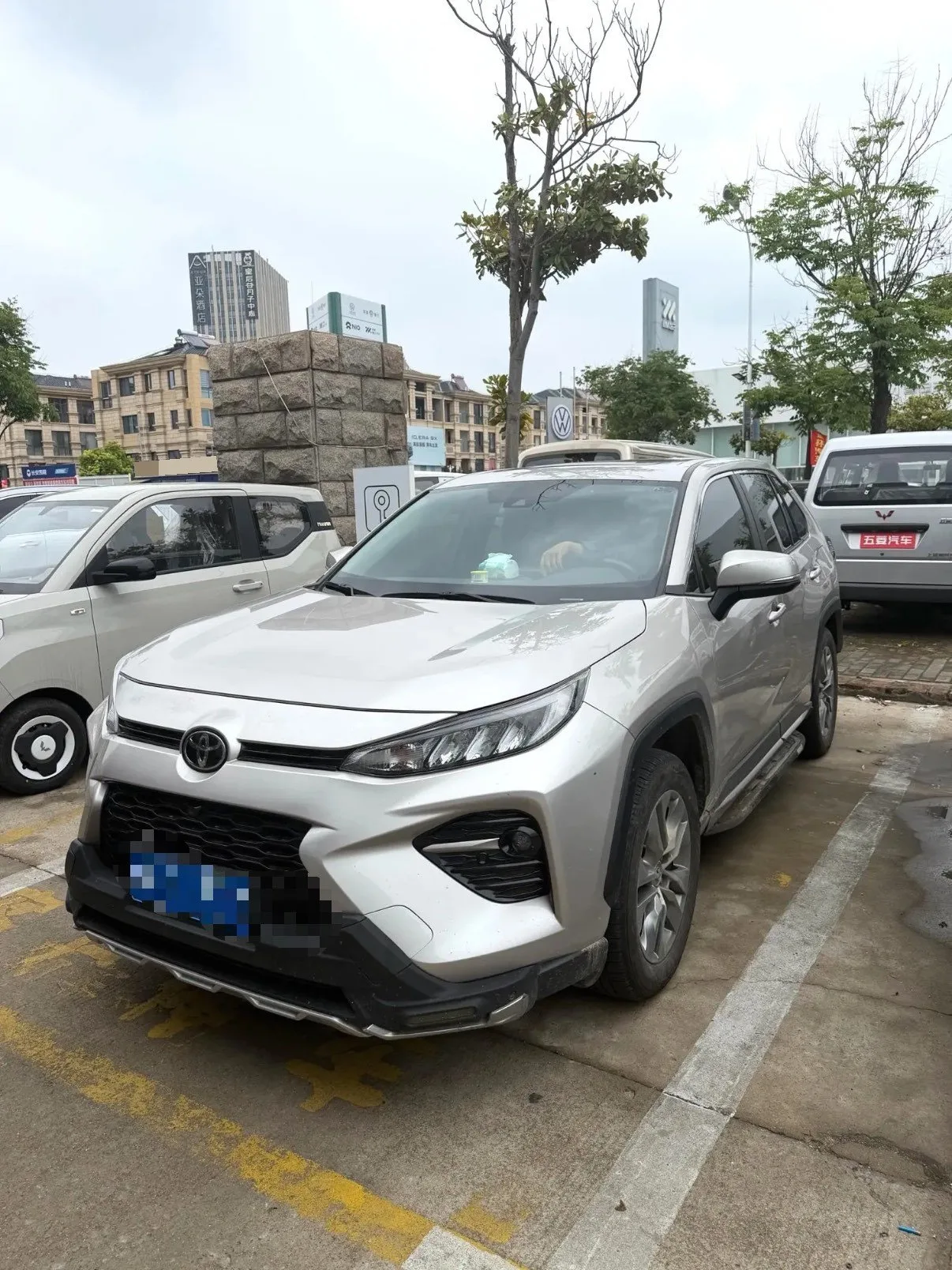 2022 Toyota Vellfire 2.0L CVT AWD Luxury PLUS Edition