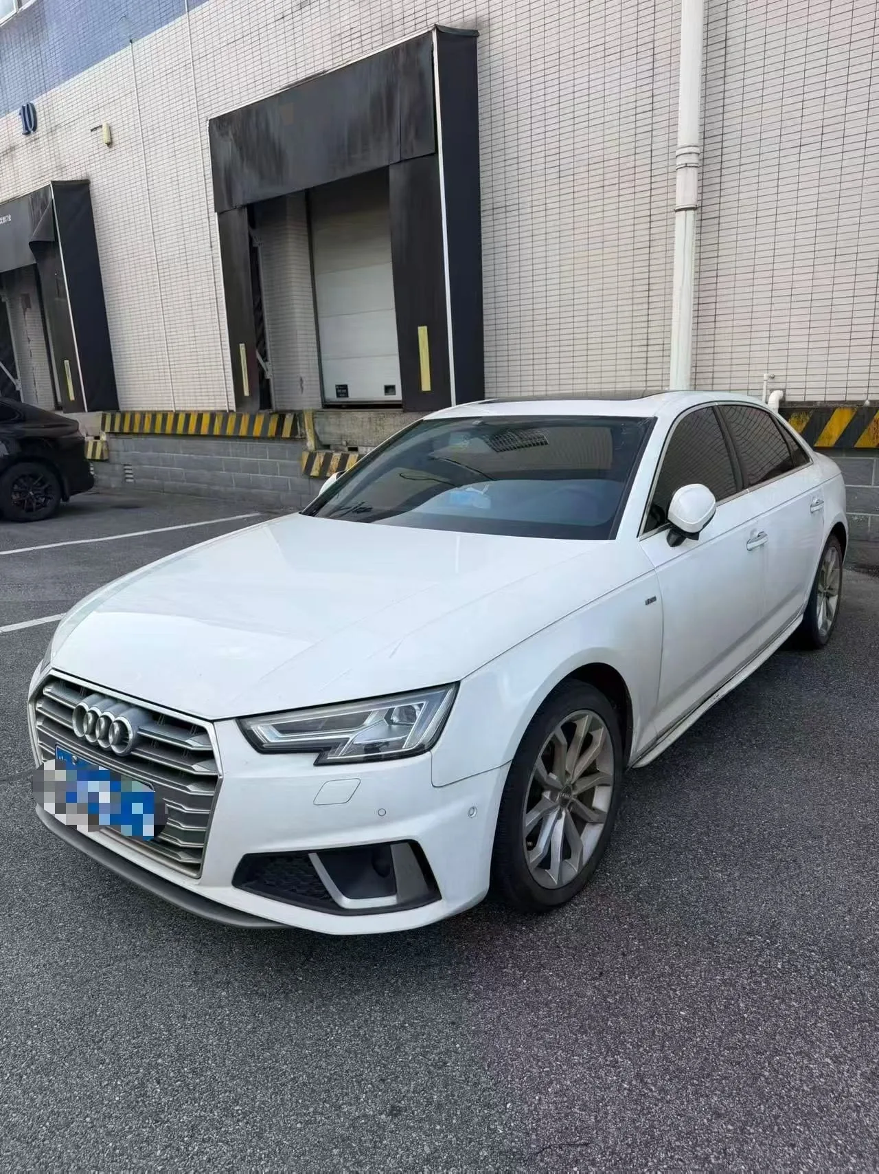 Audi A4L 2019 40 TFSI Fashion Edition (China VI Emission Standard)