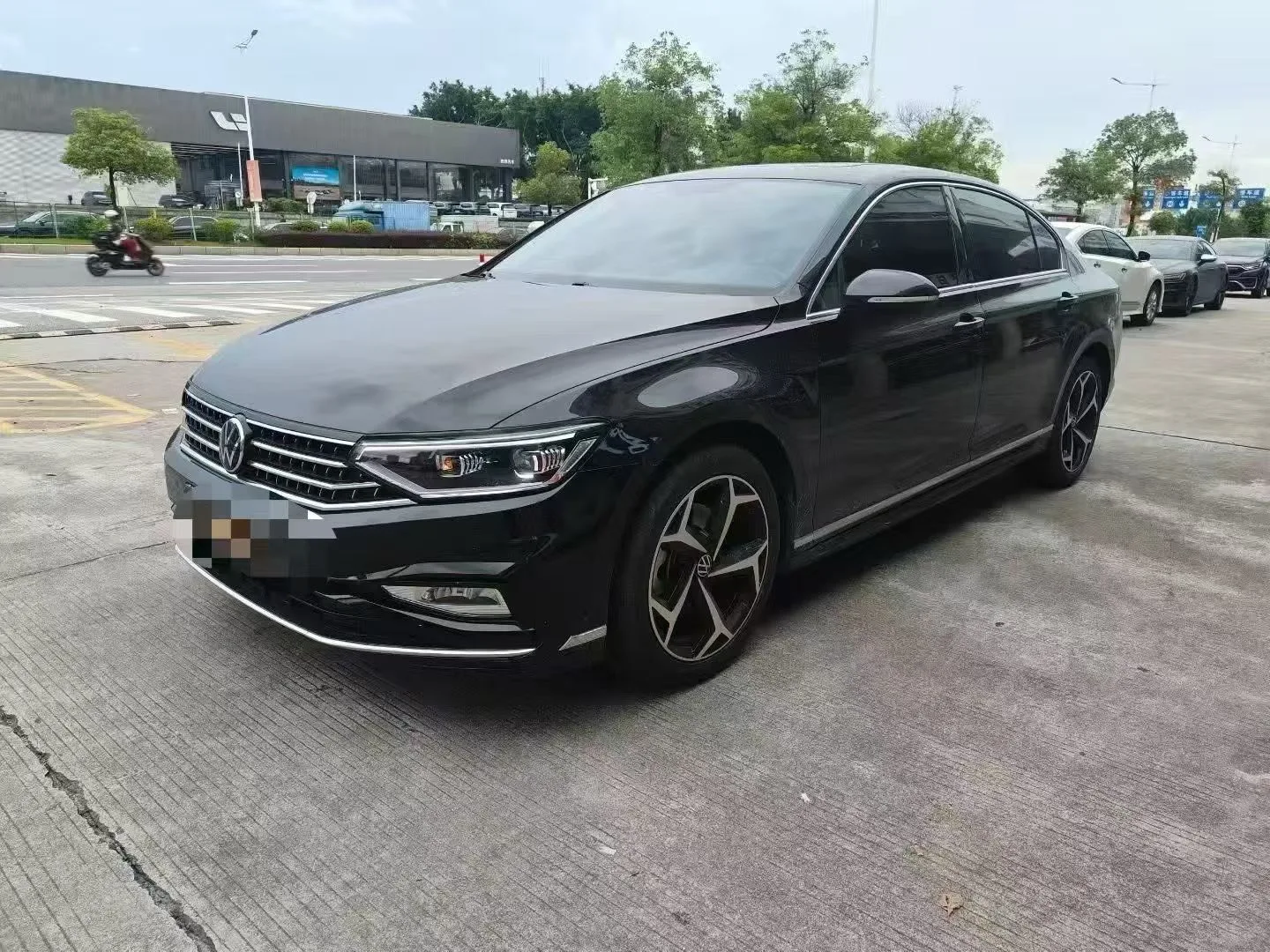 Volkswagen 2023 Magotan 2.0TSI 330TSI 2 Millionth Unit Commemorative Edition Leading Model Automatic Transmission