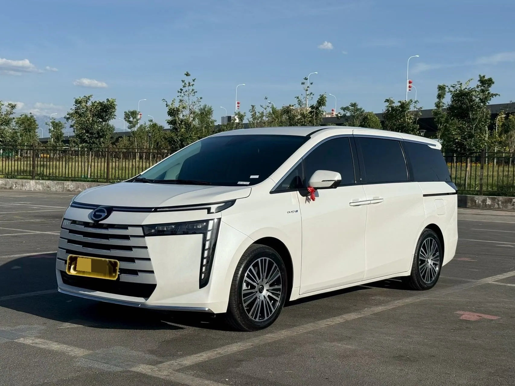 GAC Trumpchi 2025 E8 2.0 150km PRO+ Automatic