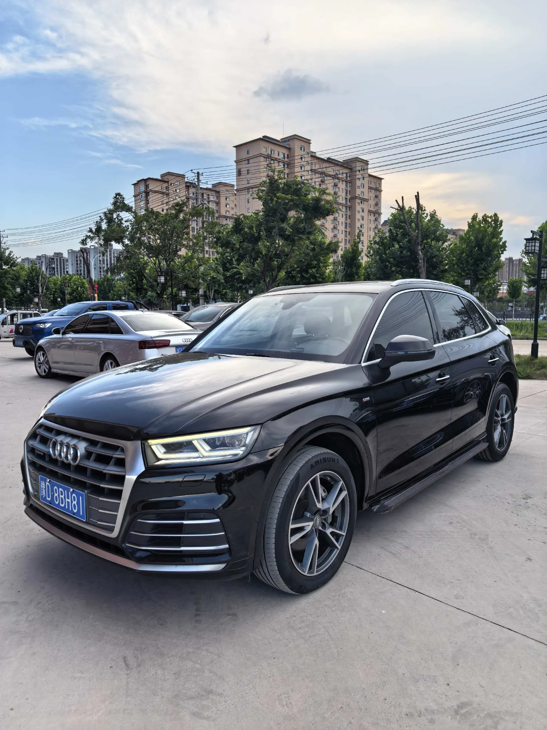 Audi Q5L 2020 40 TFSI Luxury Fashion Edition