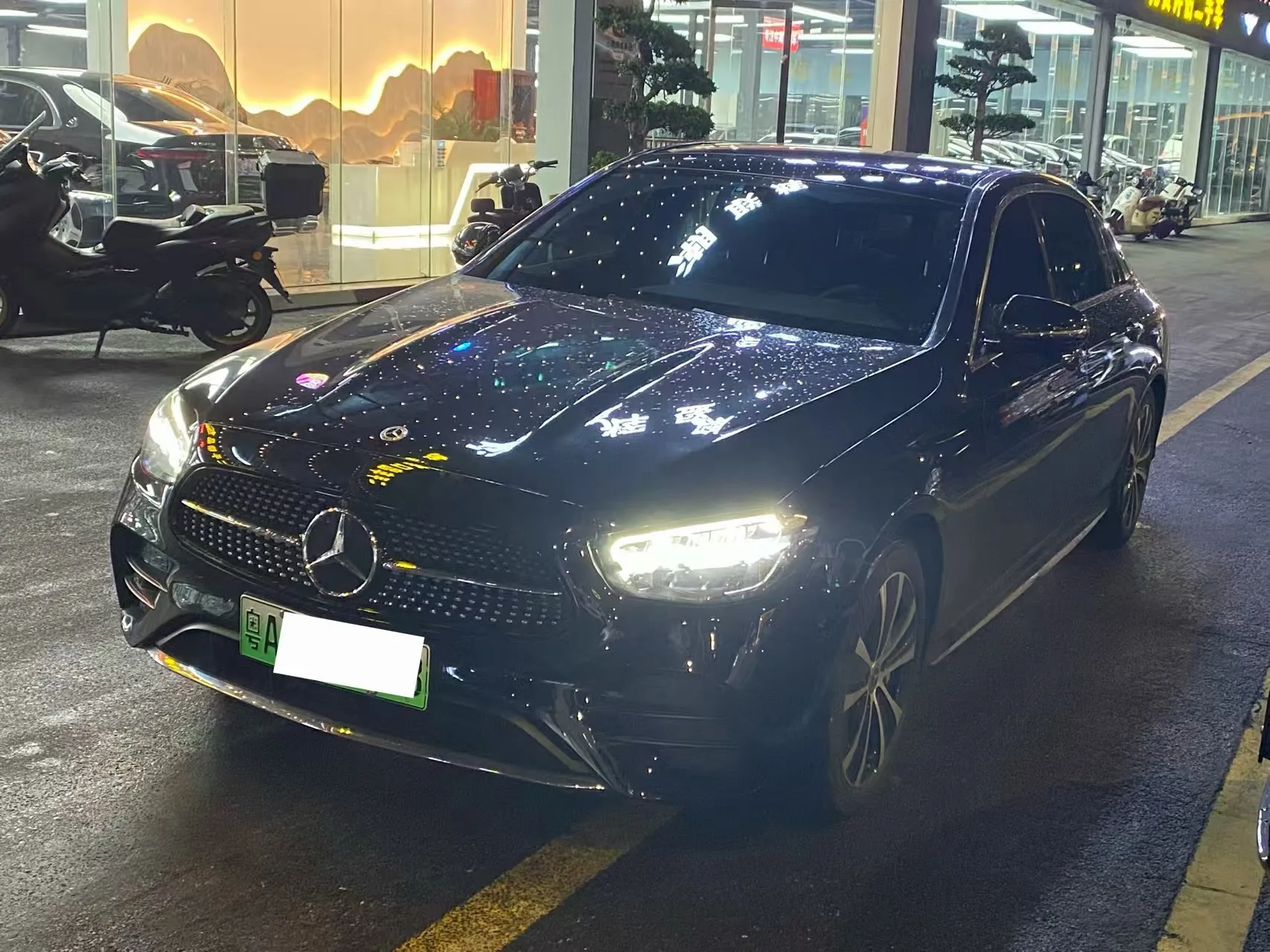 Mercedes-Benz E-Class PHEV 2023 E 350 e L Plug-in Hybrid Sports Sedan