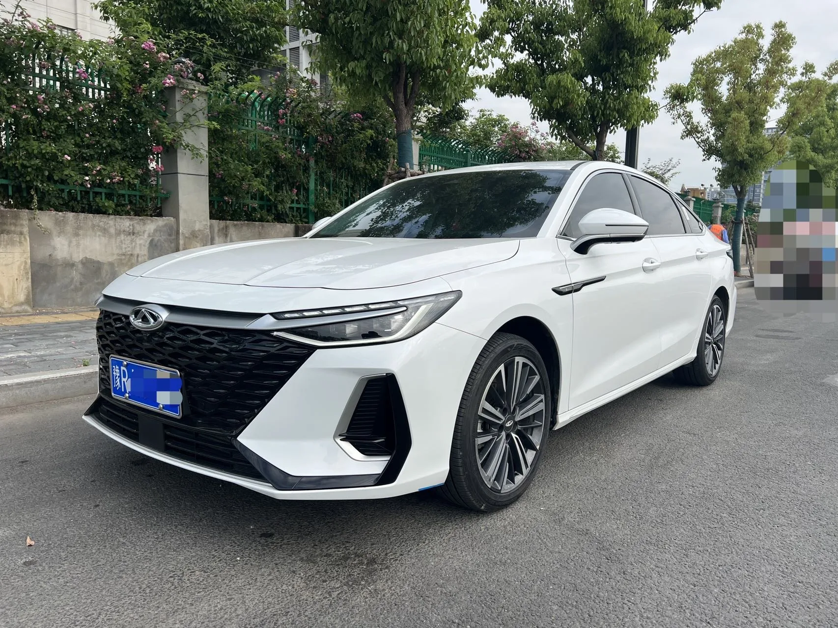 Chery 2025 Arrizo 8 1.6T Rui Automatic