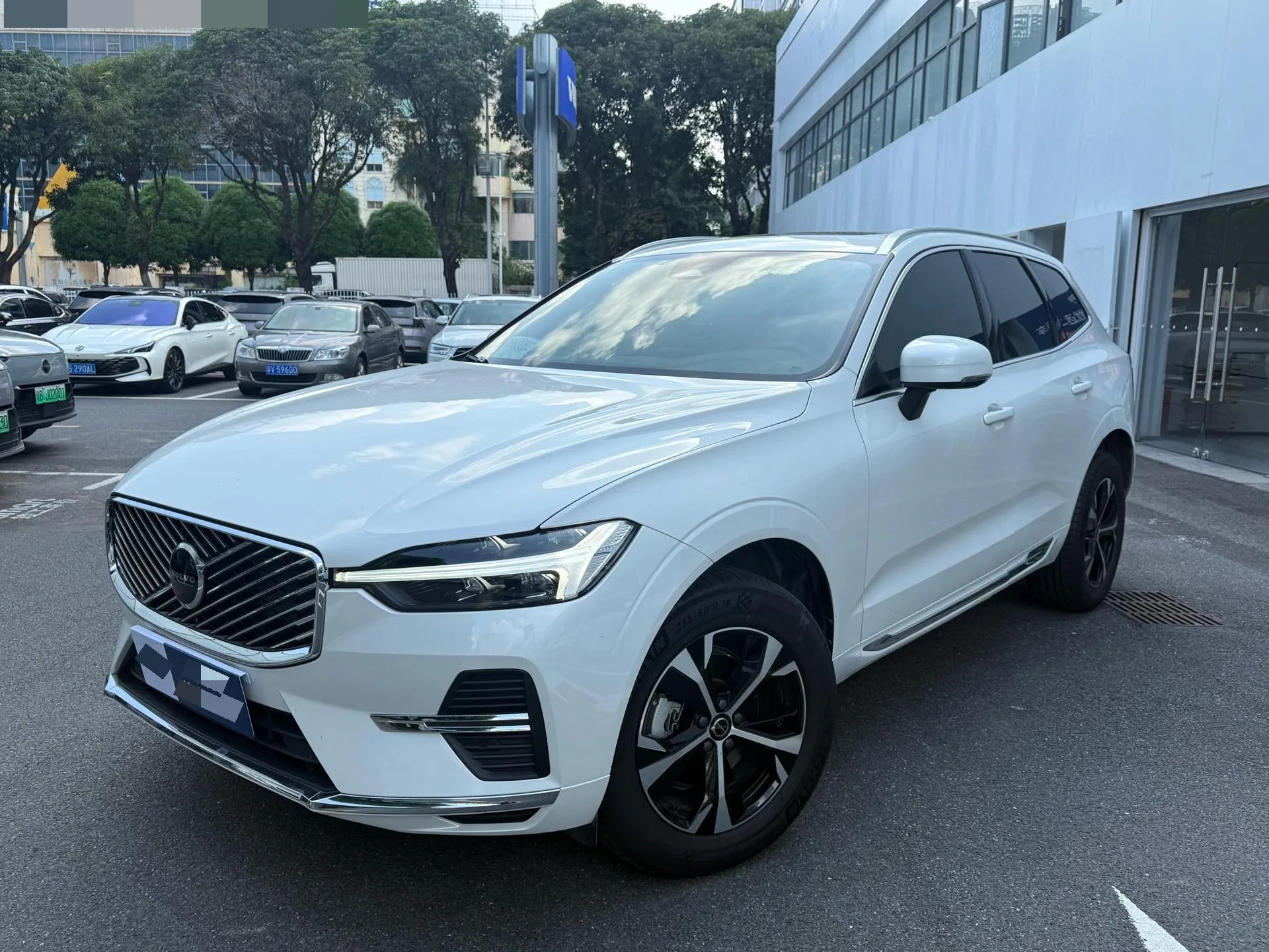 2026 Volvo XC60 48V 2.0T B5 AWD Inscription Luxury Edition (Automatic)