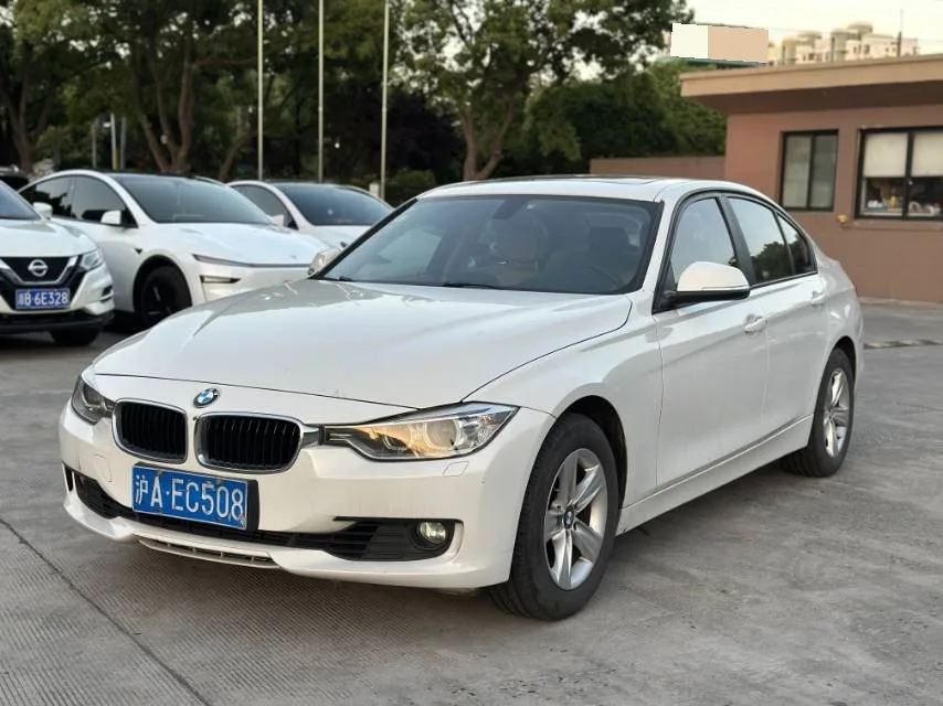 BMW 3 Series 2013 320i Fashion Edition
