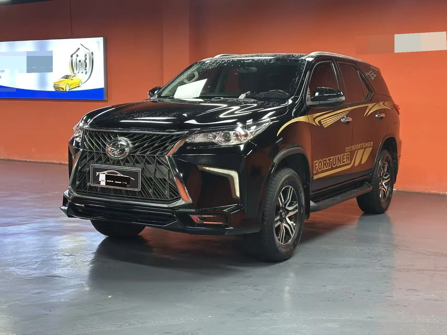 Toyota Fortuner (Imported) 2019 Fortuner 2.7 EXR Middle East Edition Automatic Transmission