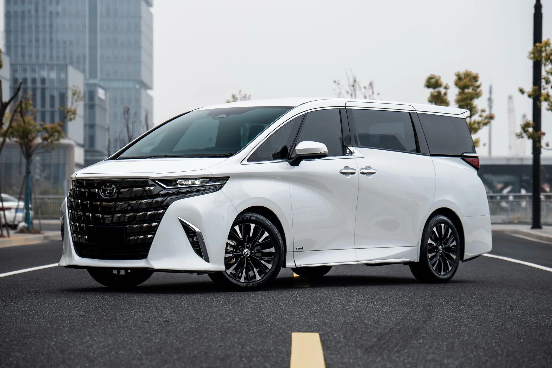 Toyota Alphard (Imported) 2024 Alphard 2.5 CVT Premium Edition Automatic Transmission