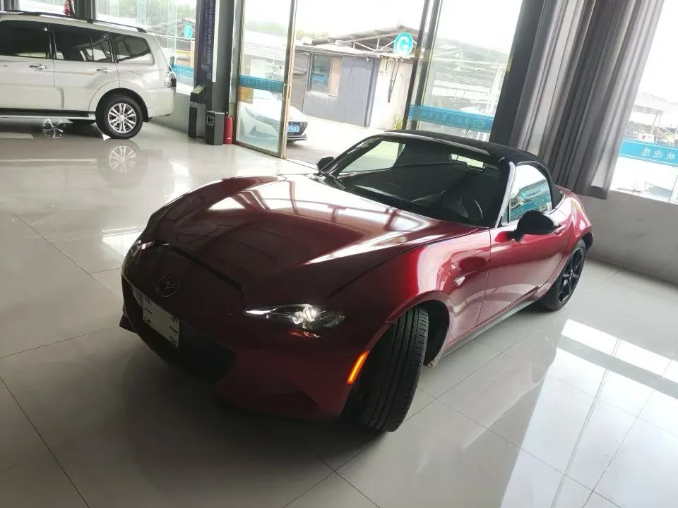 Mazda MX-5 (Imported) 2023 MX-5 RF 2.0 Manual Transmission