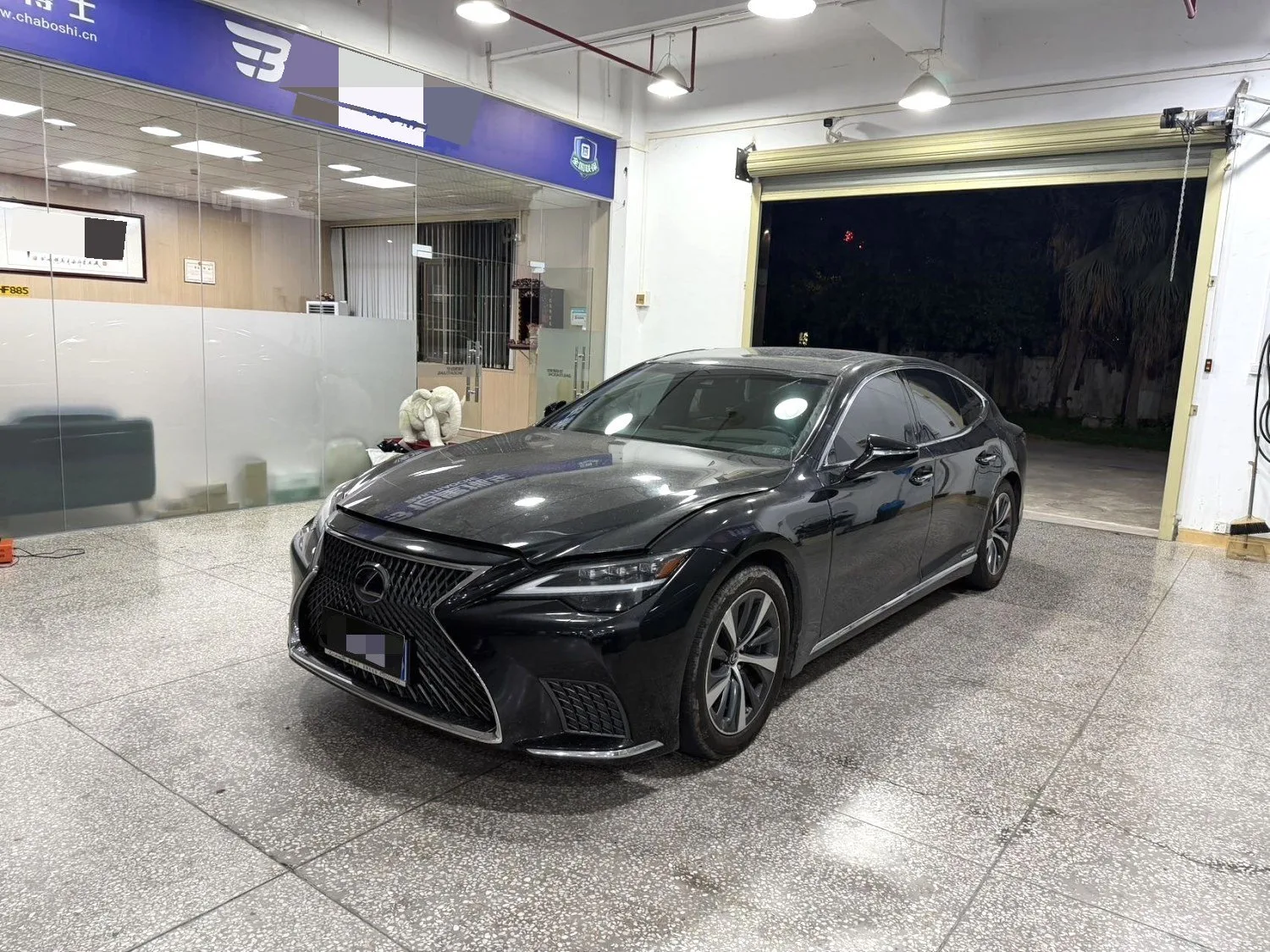 Lexus LS 2021 500h Premium Edition