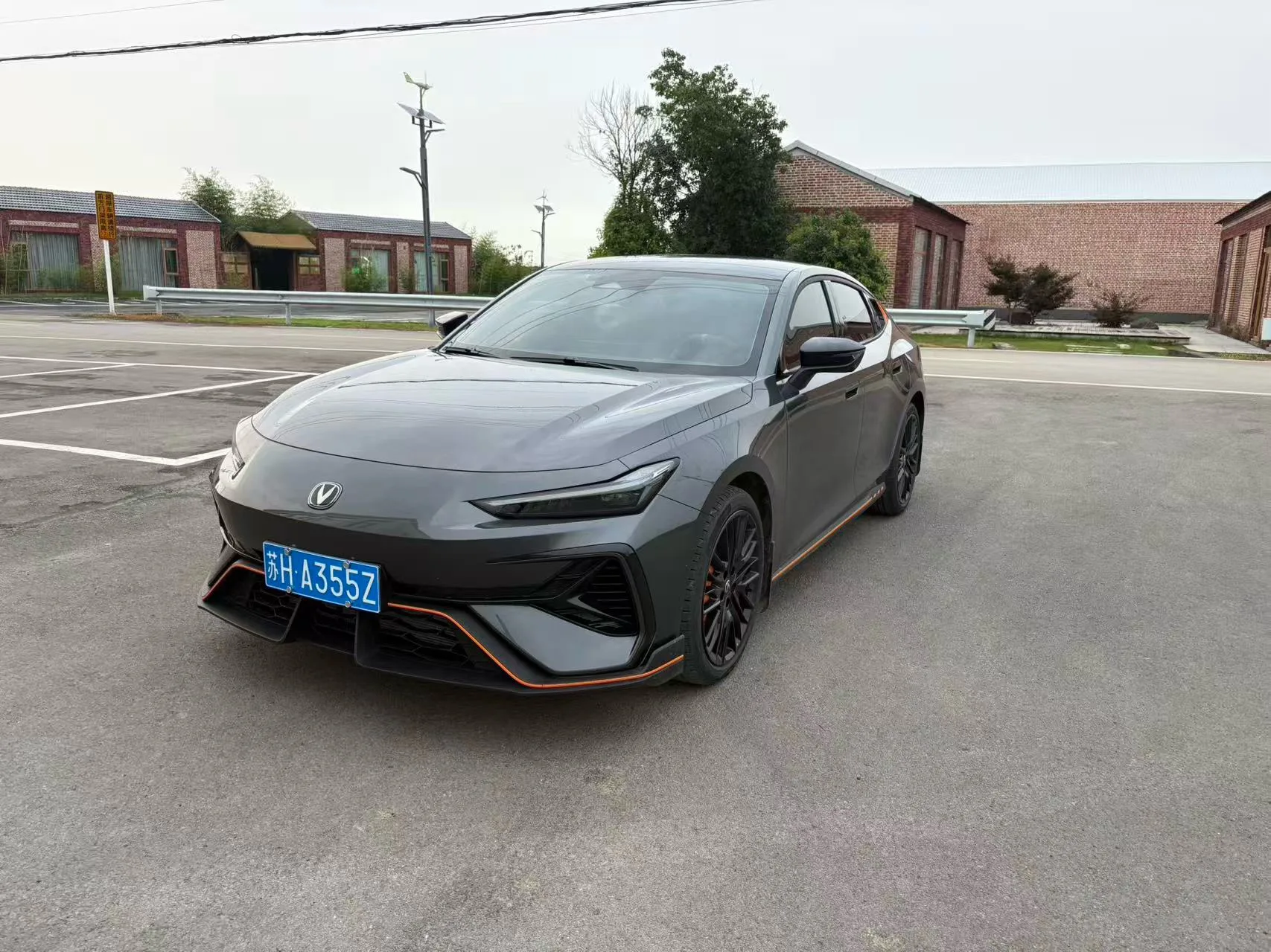 Changan 2025 UNI-V 2.0T Jingqing Edition, Automatic Transmission