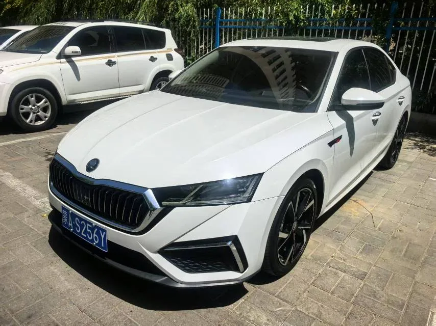 Octavia 2021 PRO TSI280 DSG Performance Edition
