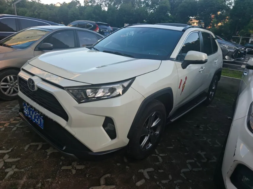 RAV4 2020 2.0L CVT 4WD Fashion Plus Edition
