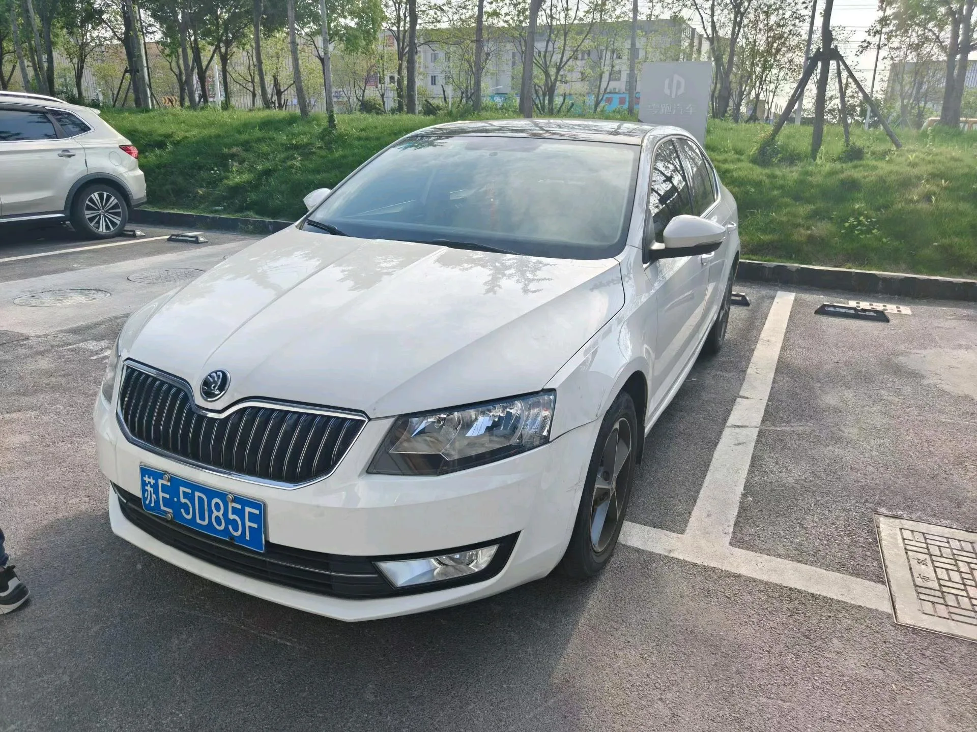 Octavia 2015 1.6L Automatic Elegance Edition