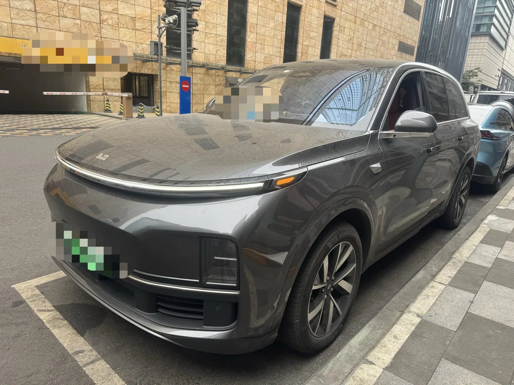 Li Auto L8 2023 Pro