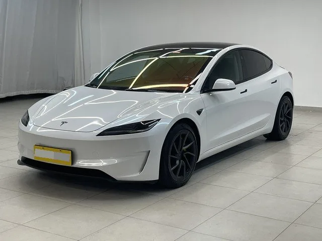 2024 Model 3 High-Performance All-Wheel Drive