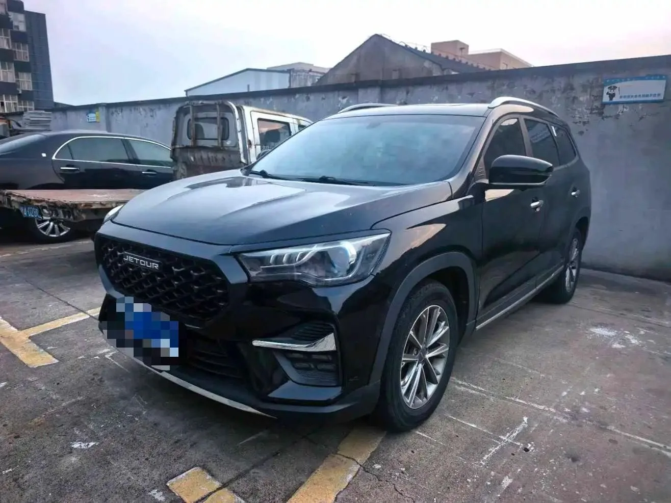 Jetour X90 2020 1.5T DCT Smart Edition 5-seater