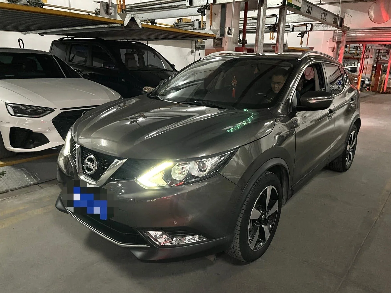Nissan Qashqai 2017 2.0L CVT Smart Edition (National V Emission Standard)