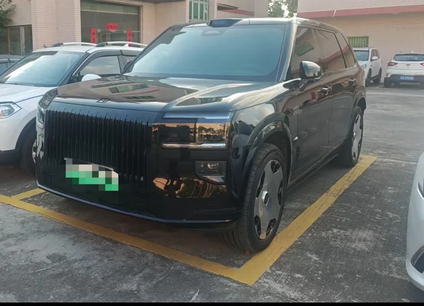 Jike 2025 Model Jike 9X 2.0T Ultra Edition 70kWh Automatic