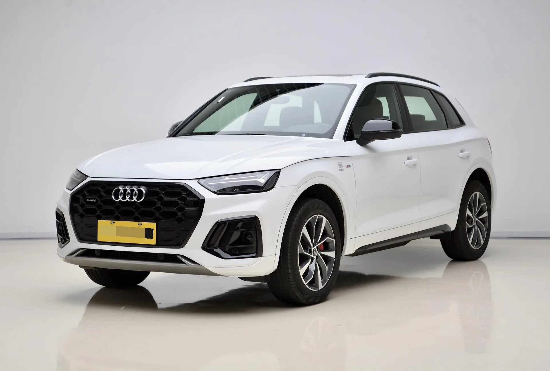 Audi 2025 Q5L 2.0TFSI 40TFSI 45th Anniversary Edition Quattro Luxury Dynamic Automatic