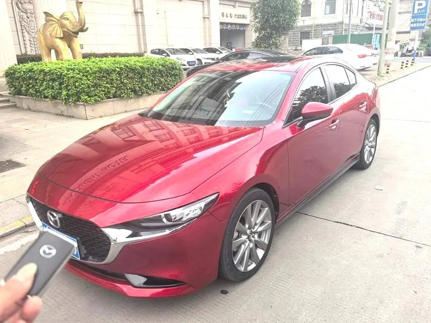 Mazda3 Axela 2021 2.0L Automatic Premium Edition
