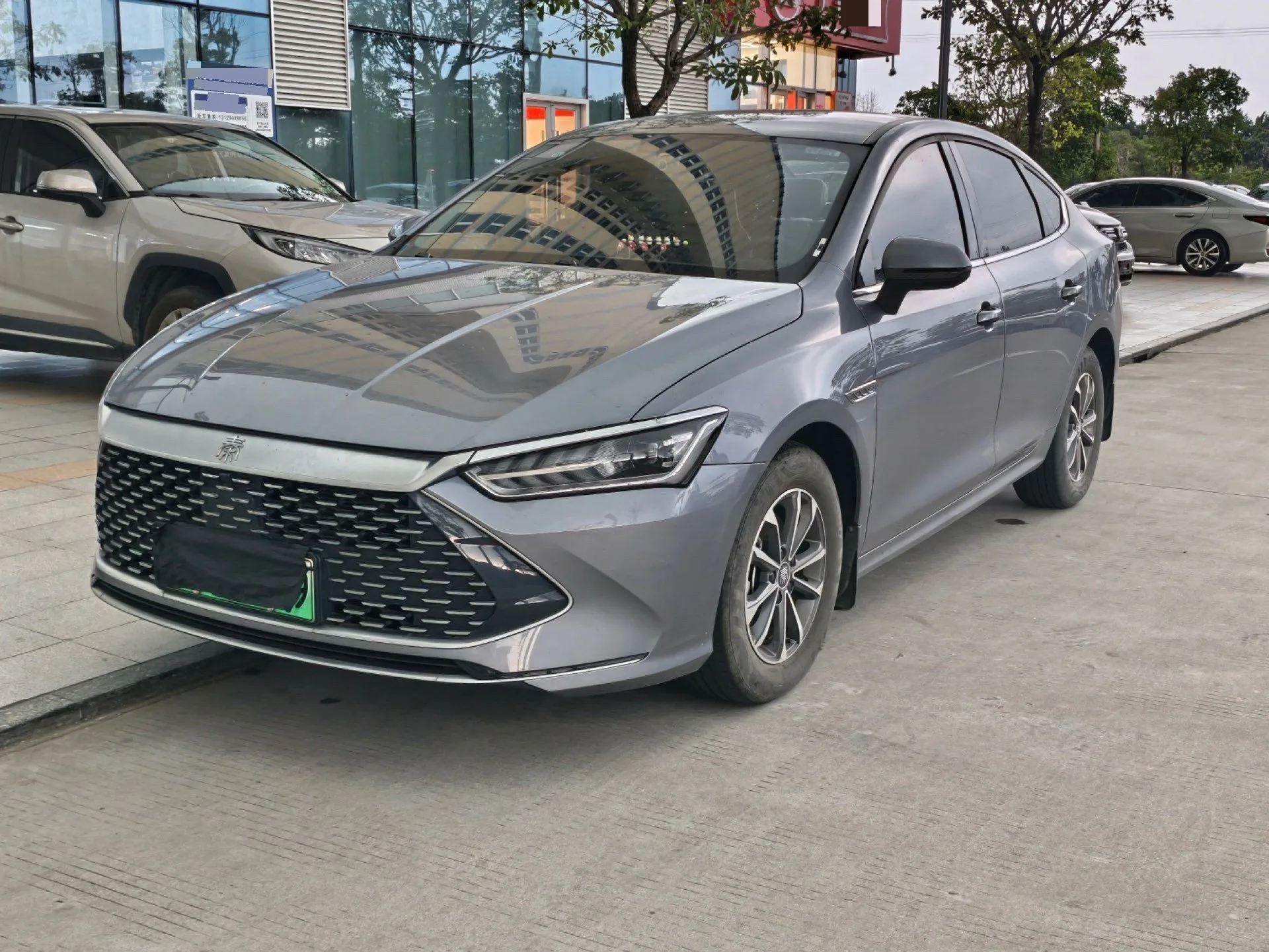 BYD 2024 Qin PLUS DM-i 1.5 CVT Glory Edition 55KM Leading Model Automatic