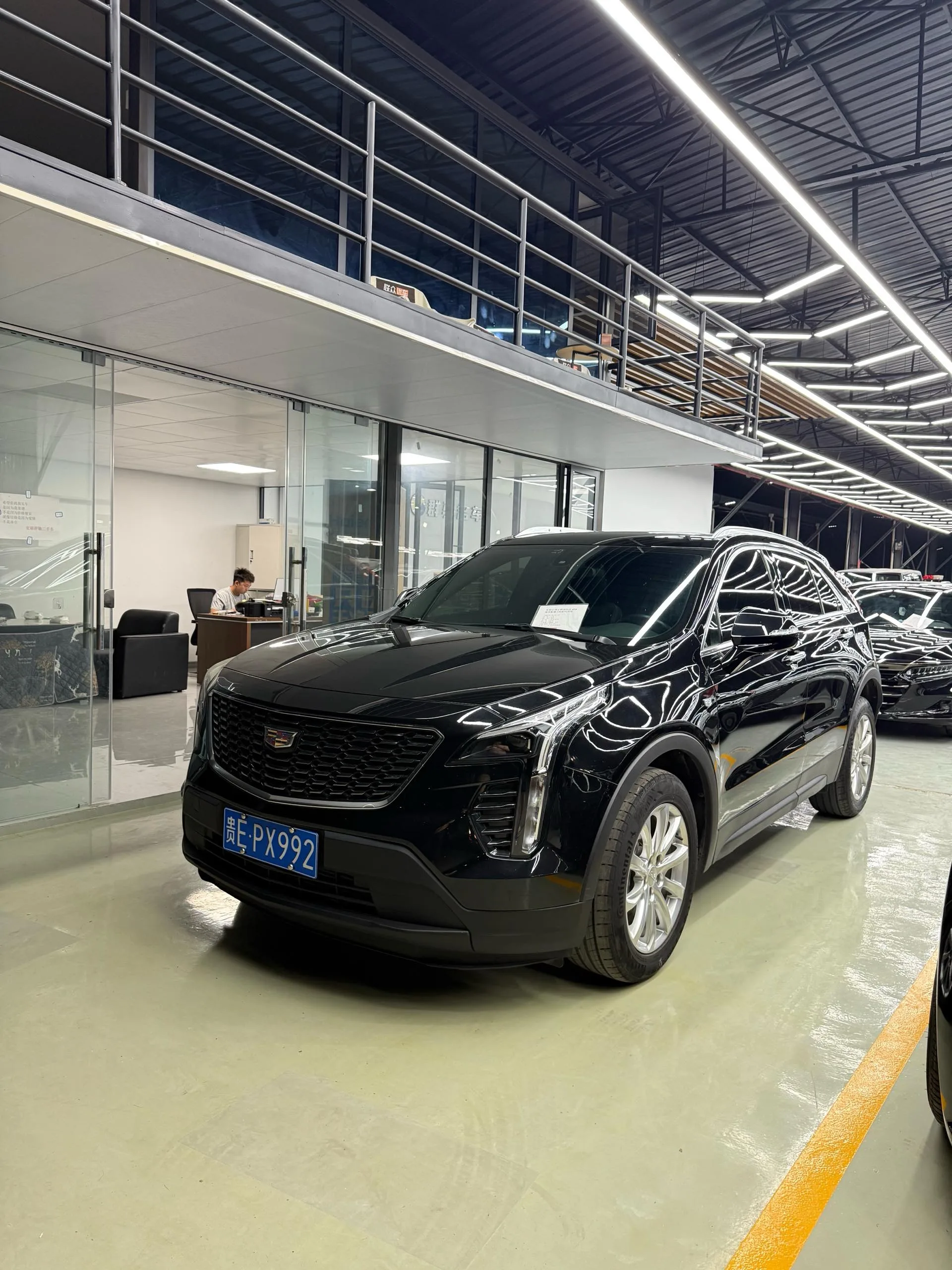 Cadillac XT4 2022 28T 2WD Fashion Edition