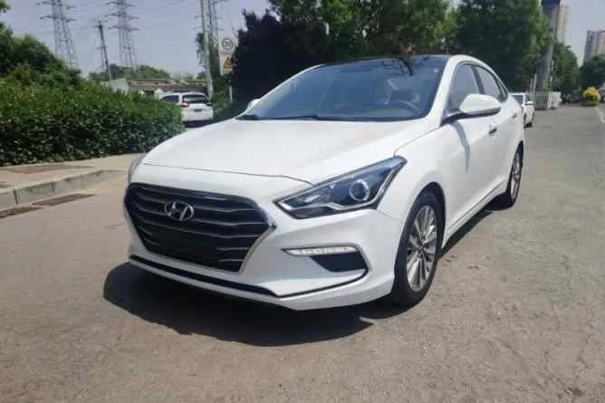 Hyundai Mistra 2017 1.8L Automatic Premium DLX (National V Emission Standard)