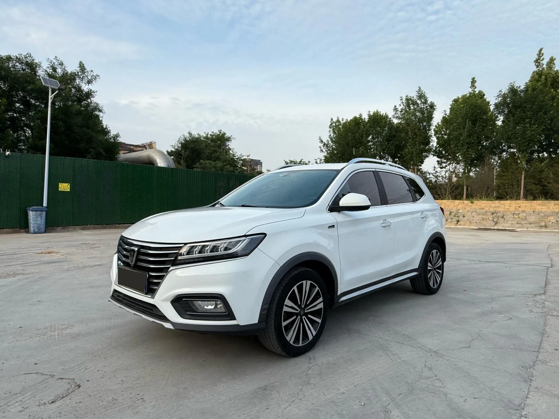 Roewe RX5 2020 Model Year 20T Automatic 4G Connectivity "Beyond Flagship" Edition